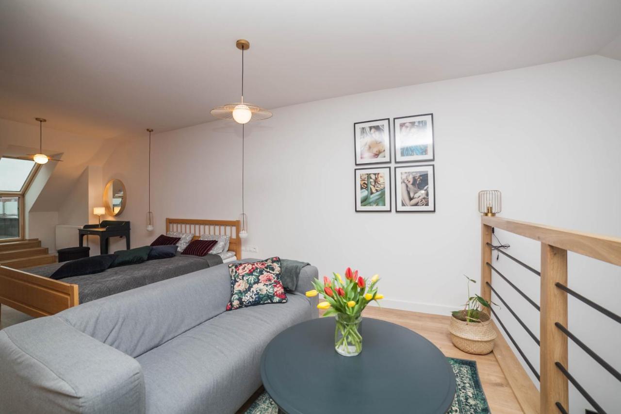 Mragowo Dwupoziomowy Apartament Indygo 85M2 Z Widokiem Na Jezioro Ngoại thất bức ảnh